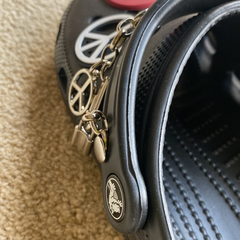 NWOT CROCS with Peace and Lock on a Chain in Size 8. Additionally, 7 Jibbets - Picture 6 of 7
